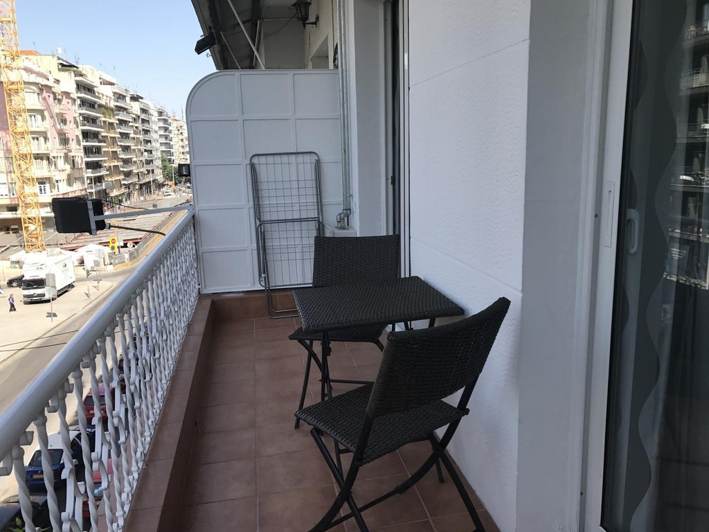 Laura City Egnatia Thessaloniki Exterior photo
