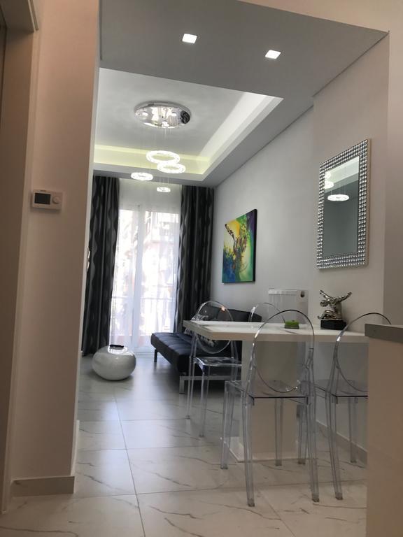 Laura City Egnatia Thessaloniki Exterior photo