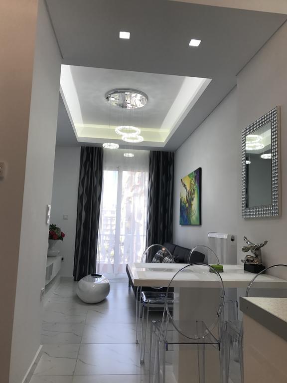 Laura City Egnatia Thessaloniki Exterior photo